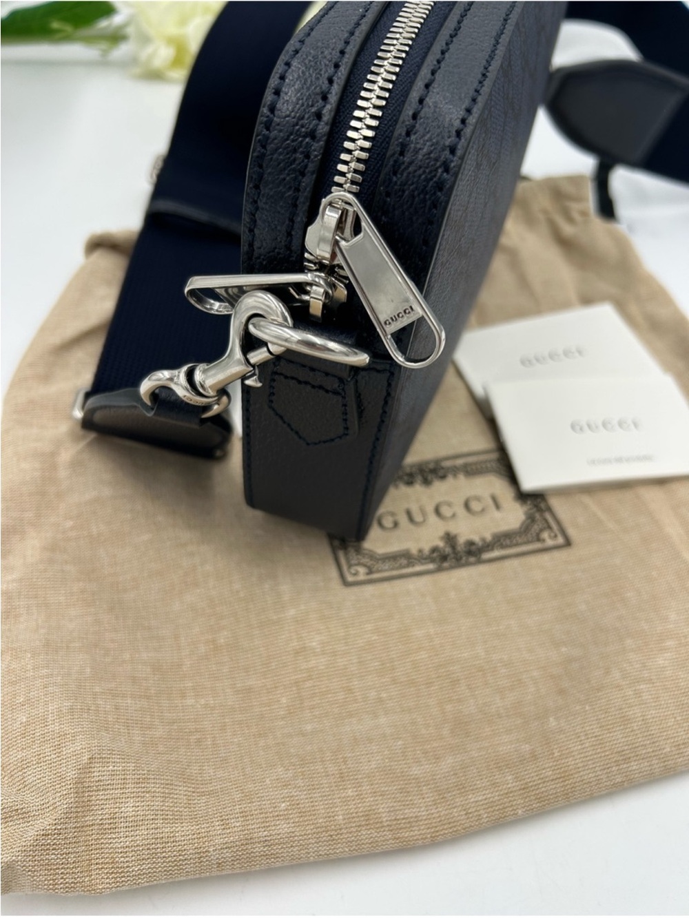 Unisex Gucci black/Navy GG Ophelia Supreme Camera Bag - Picture 4 of 11
